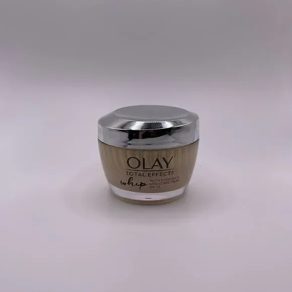 Olay Total Effects SPF Sunscreen Whip Face Moisturizer - Picture 10 of 10